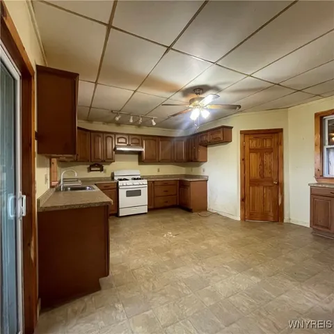 $239,675 | 14013 West County House Road, Albion, NY 14411