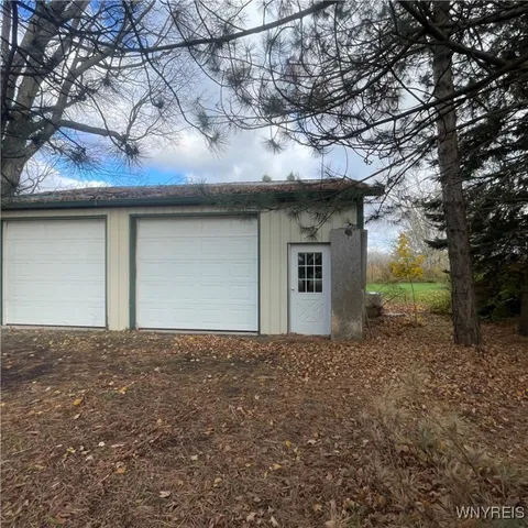 $239,675 | 14013 West County House Road, Albion, NY 14411