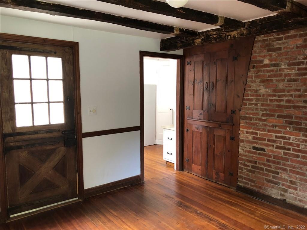 92 Compo Road South Westport, CT 06880 - Photo 7 of 19