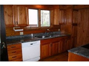 61 Tenney Road Pelham, NH 03076 - Photo 3 of 9