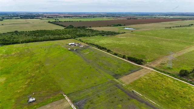 $295,000 | 1377 Scull Road, Martindale, TX 78655