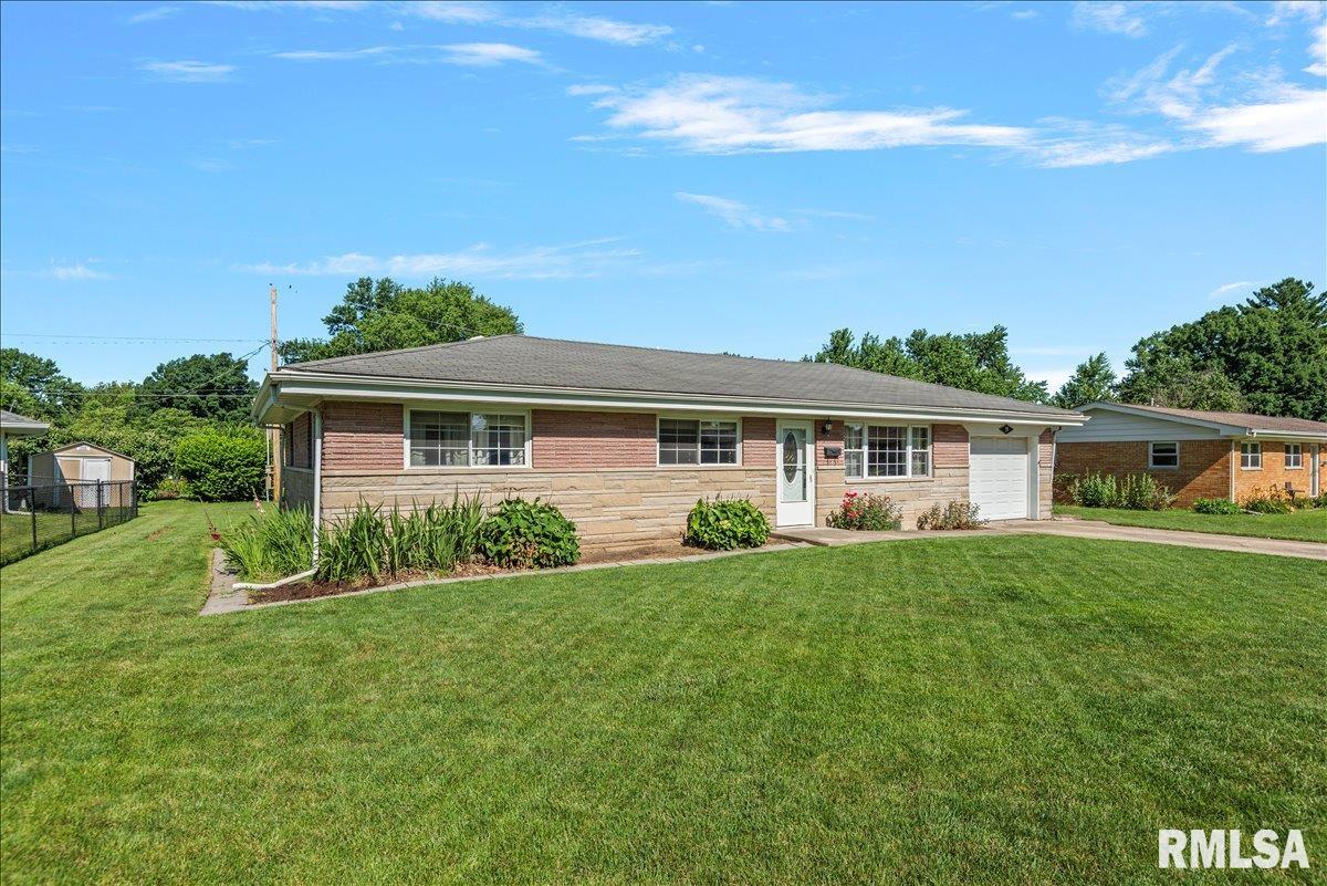 55 Bonnie Brook Road Chatham, IL 62629 - Photo 2 of 27