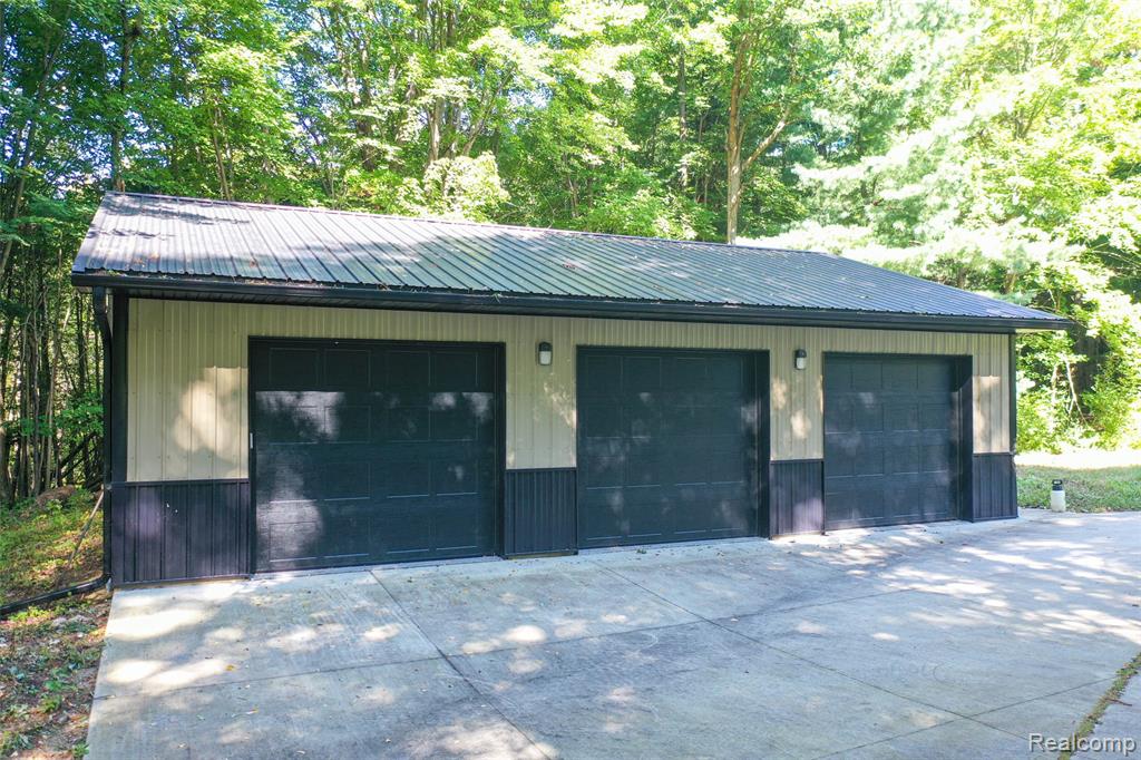 3879 Bowers Road Attica, MI 48412 - Photo 8 of 26 Gallery Image 8