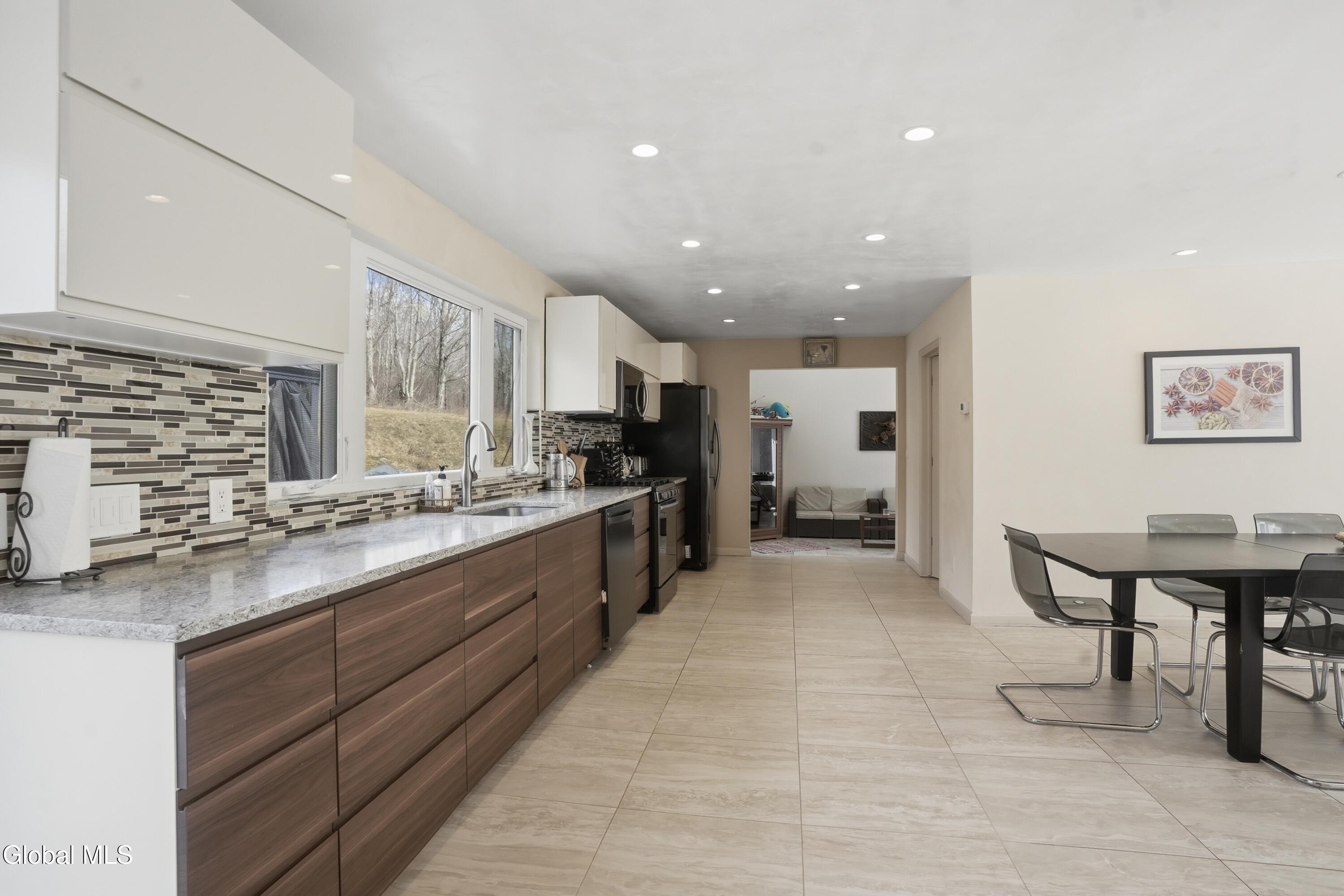 74 Wright Road Jewett, NY 12442 - Photo 16 of 35 28_landrum_media_025