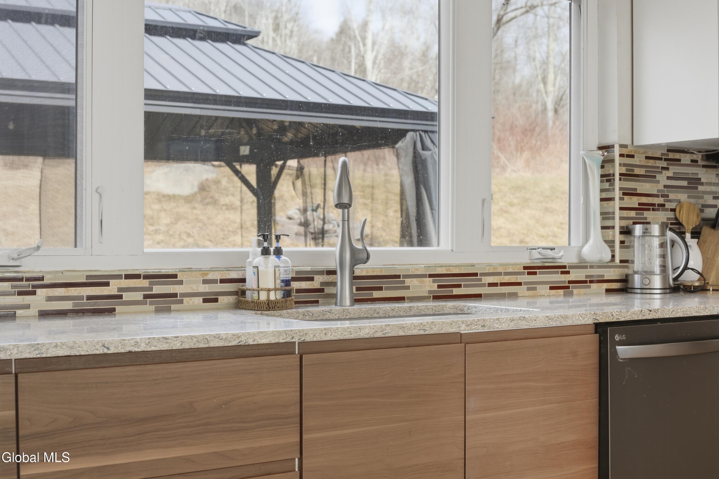 74 Wright Road Jewett, NY 12442 - Photo 18 of 35 30_landrum_media_027