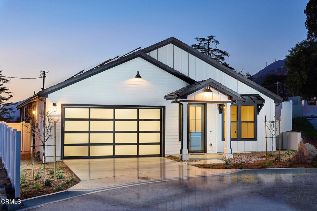 3245 Arrowhead Court Altadena, CA 91001 - Photo 28 of 37 a view of a house with a street