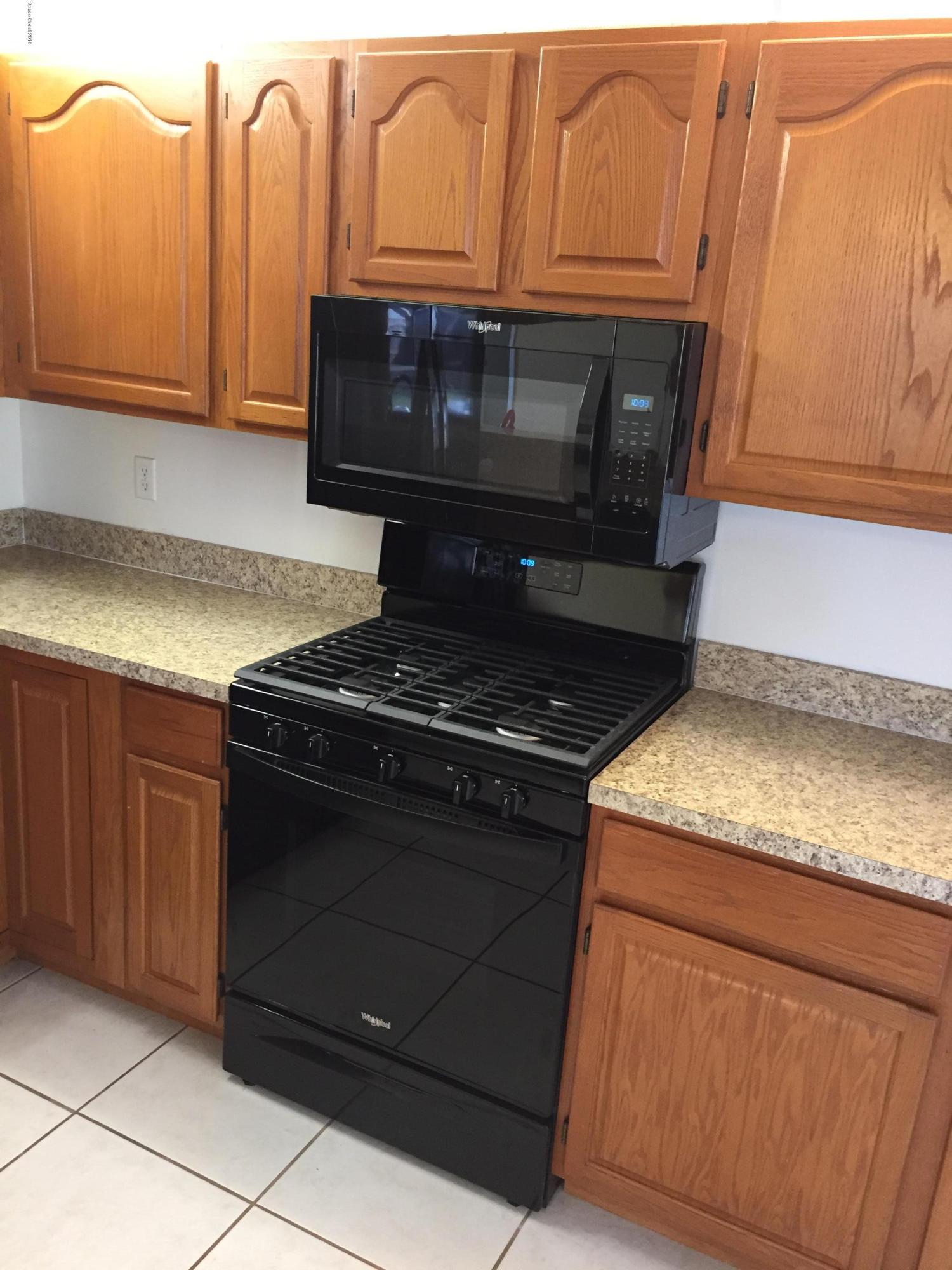 862 Croton Road Rockledge, FL 32955 - Photo 6 of 23 kitchen