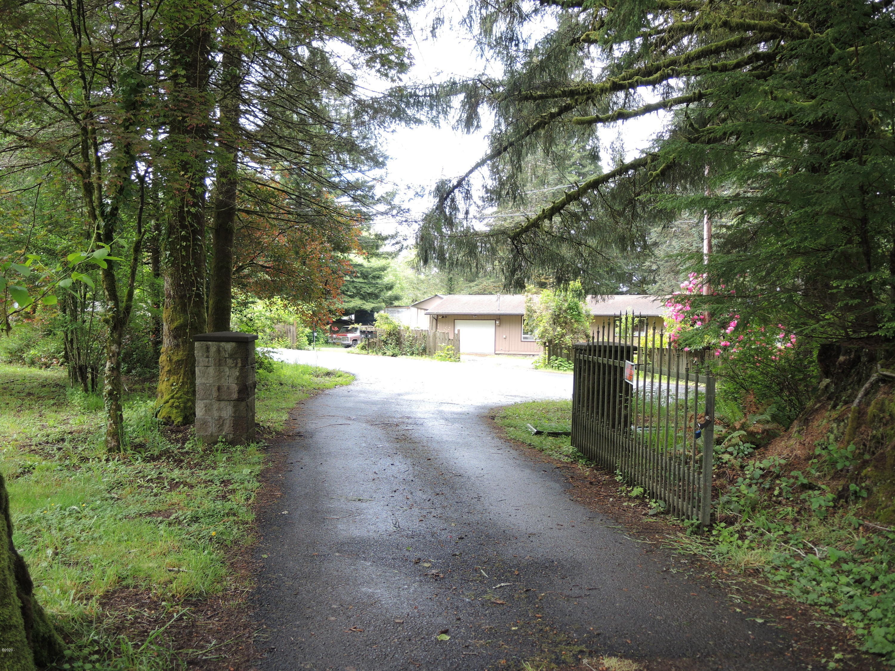 177 North Bear Creek Road Otis, OR 97368 - Photo 34 of 42 DSCN2748
