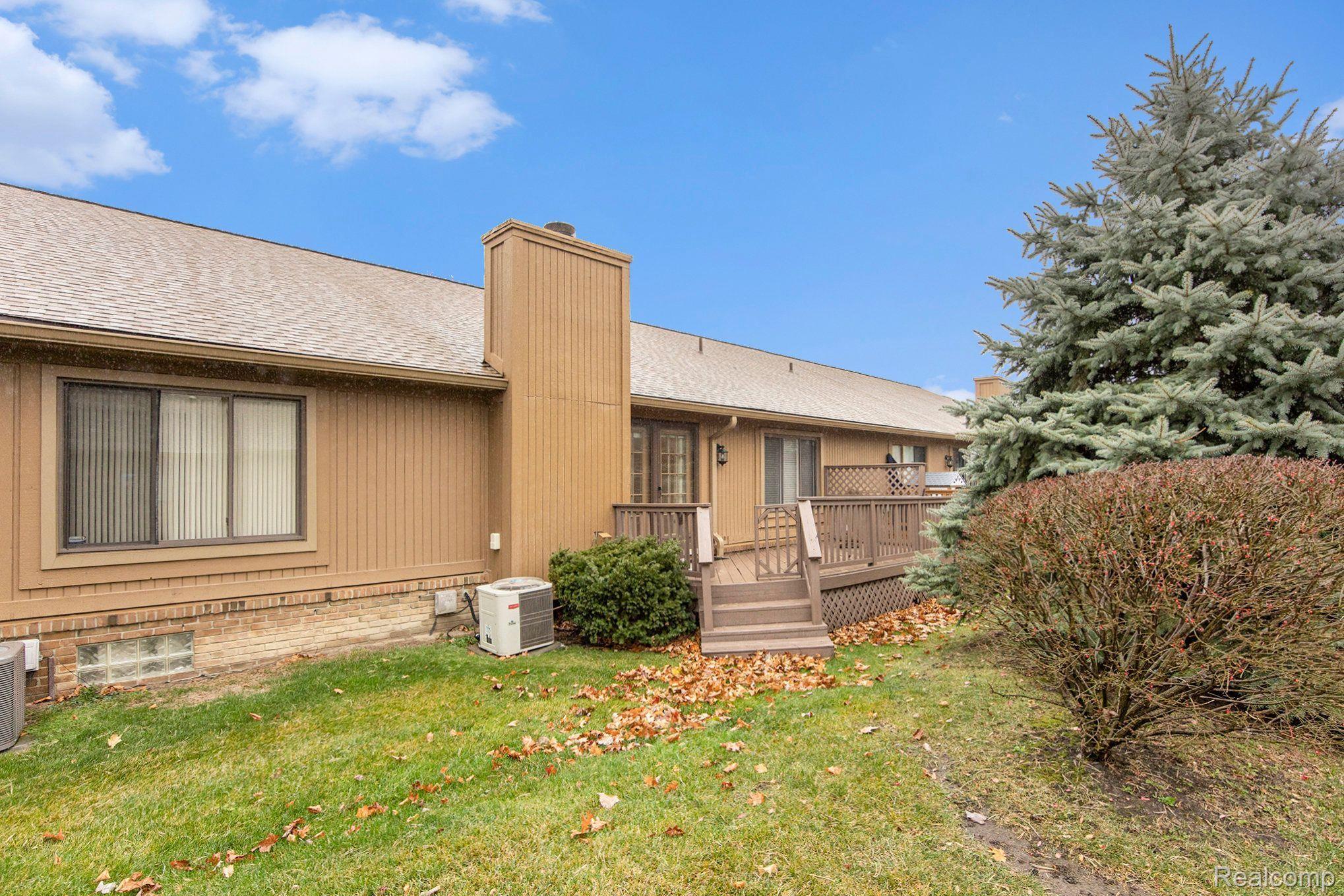 2206 London Bridge Drive, Unit 11 Rochester, MI 48307 - Photo 22 of 27 Gallery Image 22