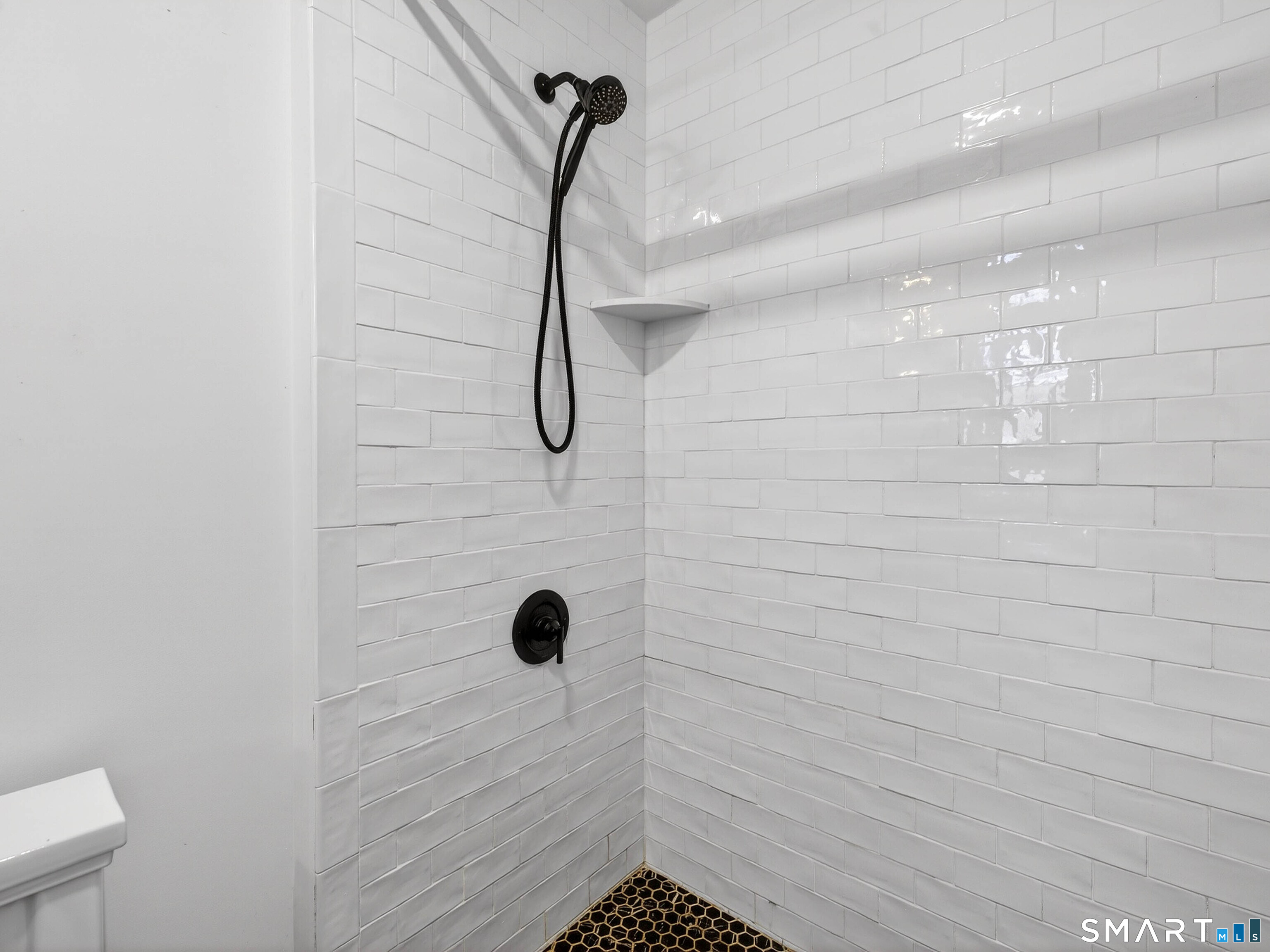 77 Masons Island Road Stonington, CT 06355 - Photo 28 of 35 a bathroom with a shower