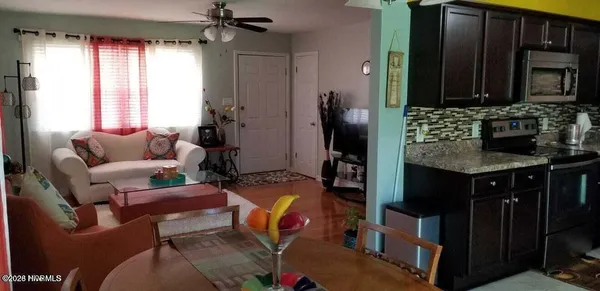 $1,600 | 1006 Onsville Drive, Jacksonville, NC 28546