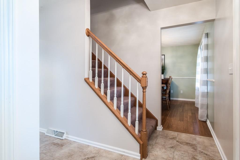 225 Logan Road Valencia, PA 16059 - Photo 10 of 25