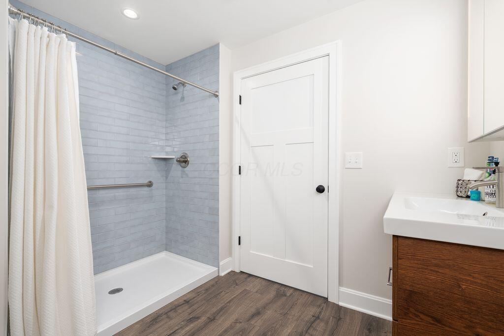 6381 Merchant Road Delaware, OH 43015 - Photo 55 of 84 Basement Full Bathroom