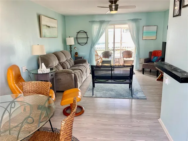 $1,350 | 1625 Leisure Drive, Unit C26, Bradenton, FL 34207