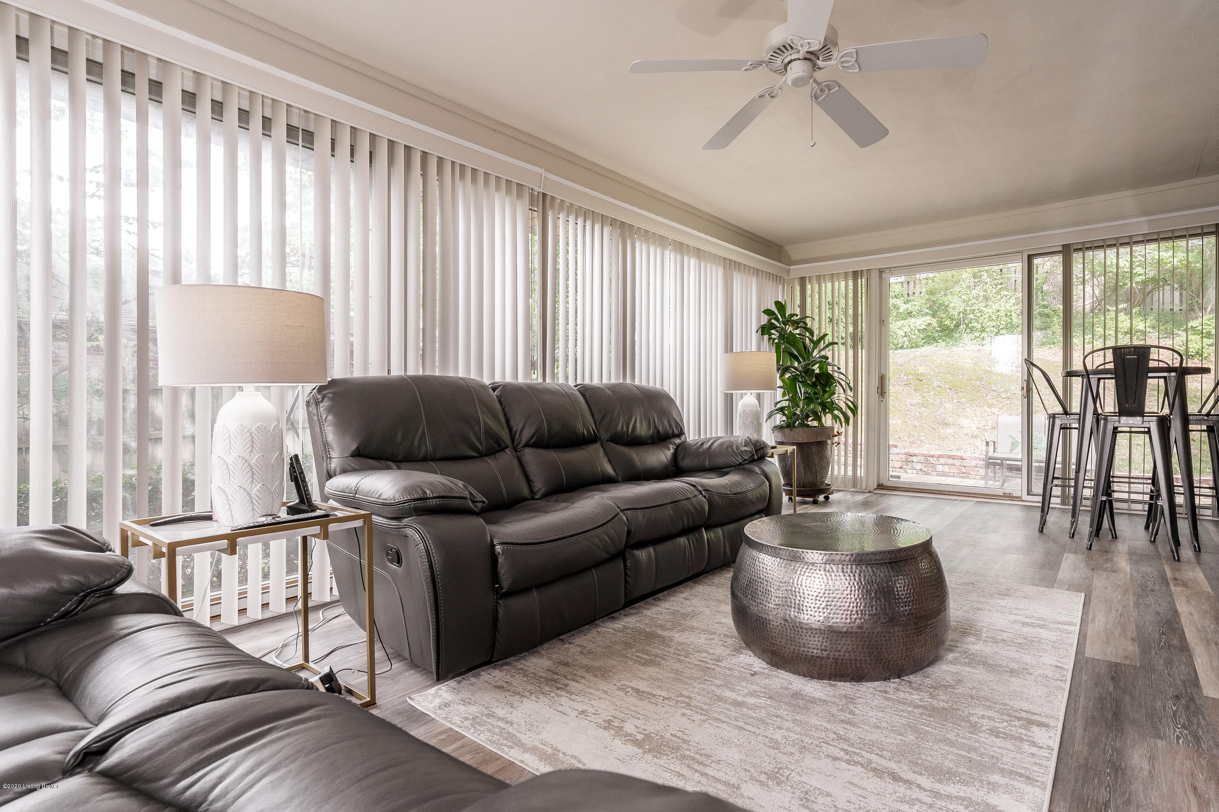 5408 Winding Road Louisville, KY 40214 - Photo 11 of 54 So Spacious! Sliding Glass door to the Patio!