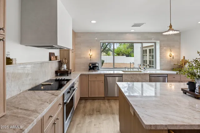 $30,000 | 7001 East Thunderbird Road, Scottsdale, AZ 85254