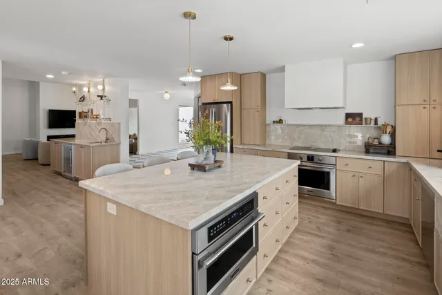 $30,000 | 7001 East Thunderbird Road, Scottsdale, AZ 85254