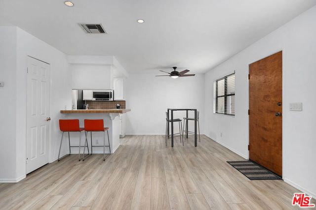 $3,950 | 1040 North Gardner Street, Unit 8, West Hollywood, CA 90046