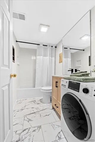 $98,000 | 2745 Westphalia Court, Unit C, St. Louis, MO 63129