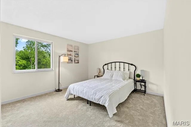 $98,000 | 2745 Westphalia Court, Unit C, St. Louis, MO 63129