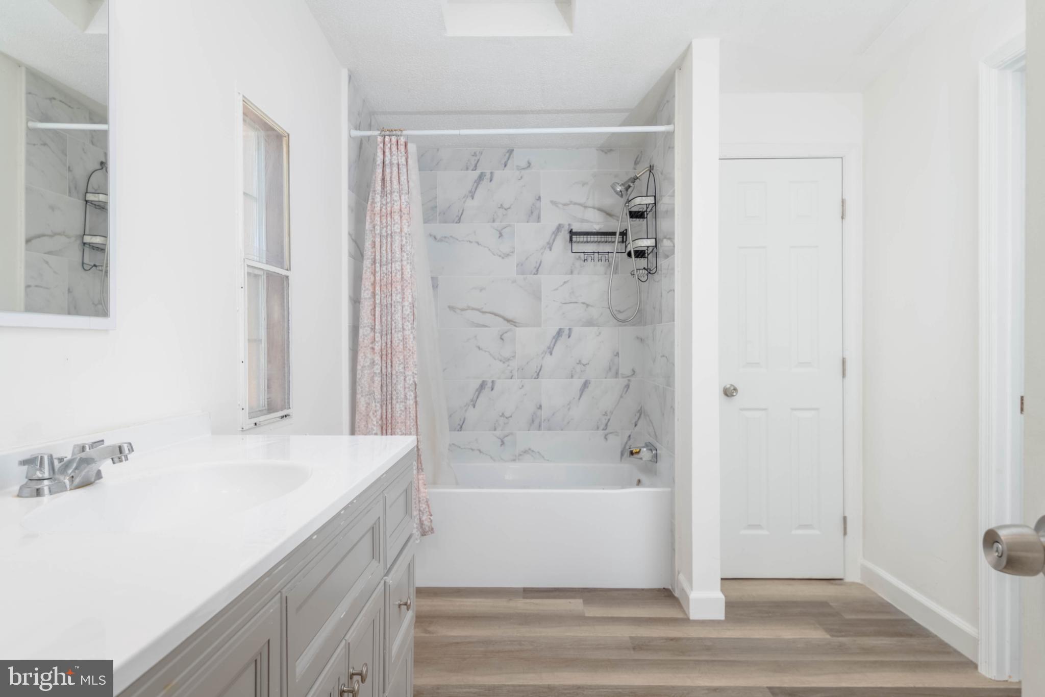 1900 Fletcher Road Aberdeen, MD 21001 - Photo 20 of 41 Modern master bathroom with elegant marble accents