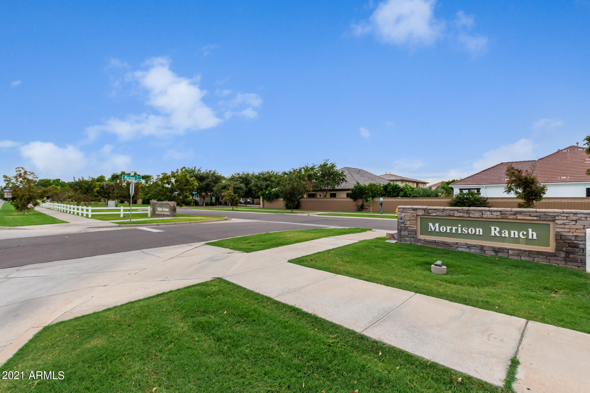 2897 East Weather Vane Road Gilbert, AZ 85296 - Photo 42 of 47 Green belts throughout
