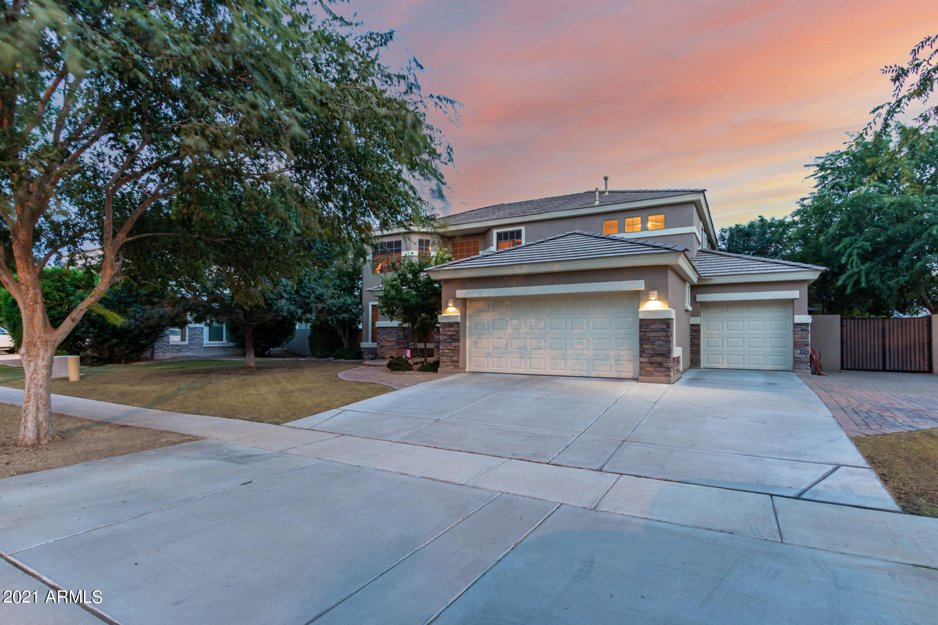 2897 East Weather Vane Road Gilbert, AZ 85296 - Photo 43 of 47 3 car garage plus RV