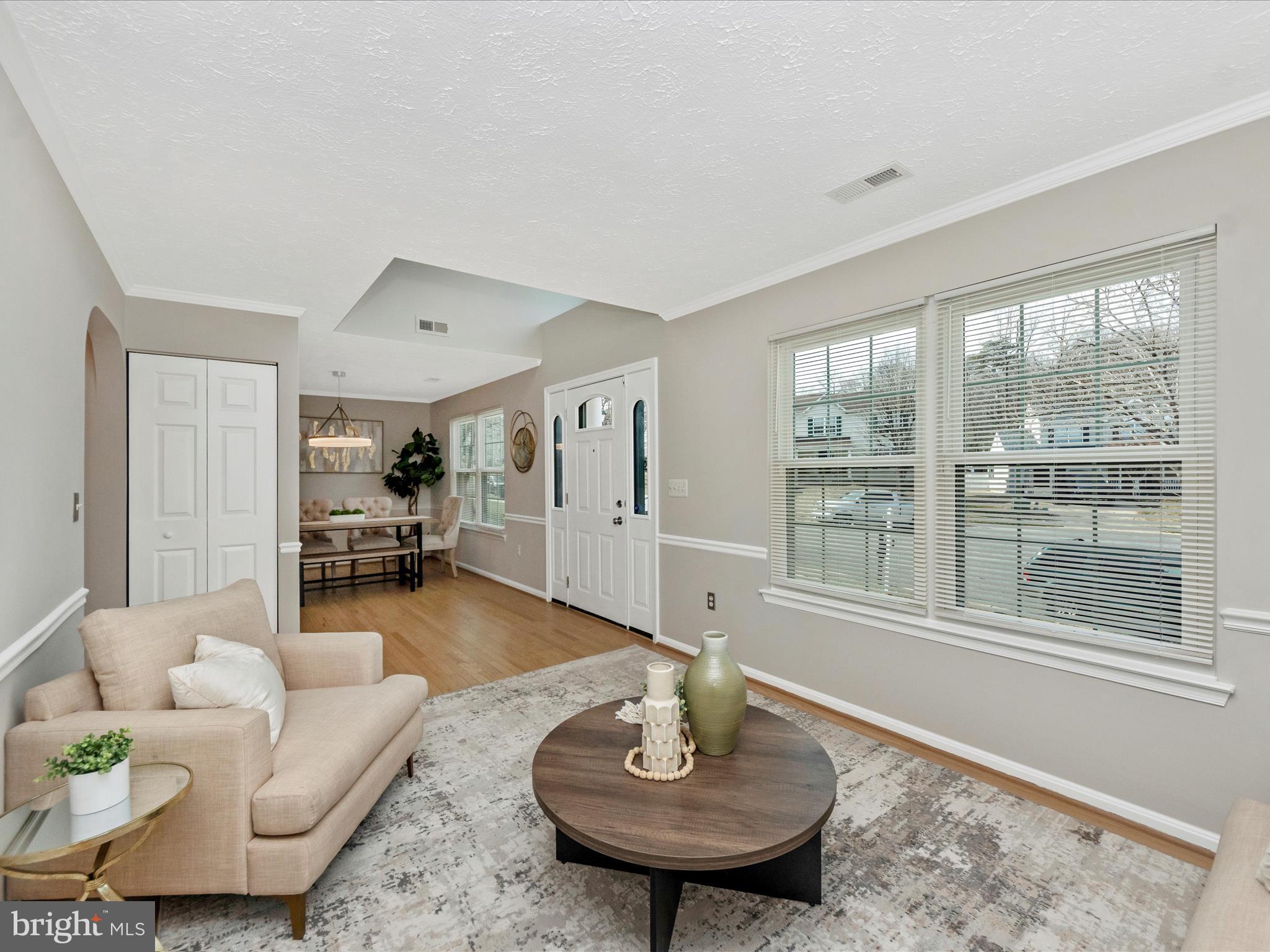 2704 Tred Avon Court Waldorf, MD 20601 - Photo 5 of 45 Living Room