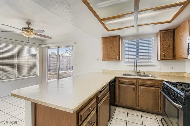 $2,150 | 710 Arrowhead Trail, Henderson, NV 89002