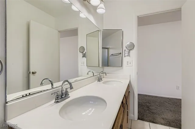 $2,150 | 710 Arrowhead Trail, Henderson, NV 89002