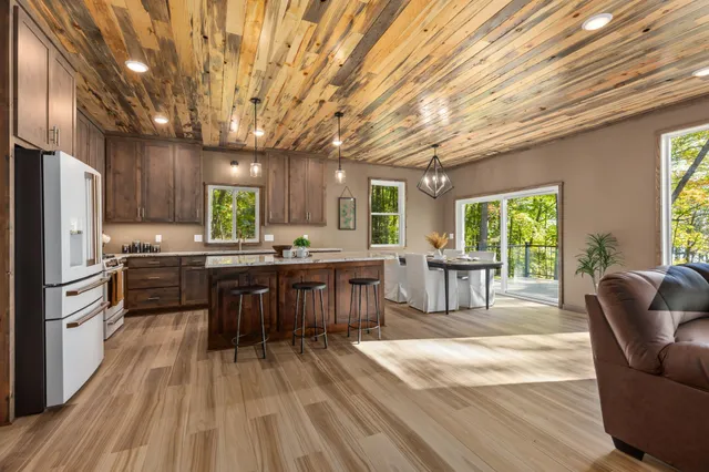 $1,500,000 | 817 Sportsman Lane Northeast, Longville, MN 56655