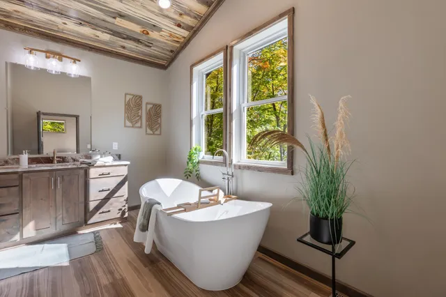 $1,500,000 | 817 Sportsman Lane Northeast, Longville, MN 56655