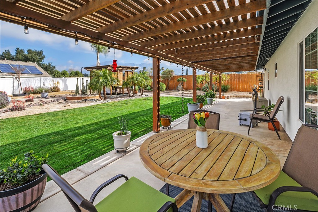 34990 County Line Road Yucaipa, CA 92399 - Photo 32 of 51 a view of a swimming pool with a patio