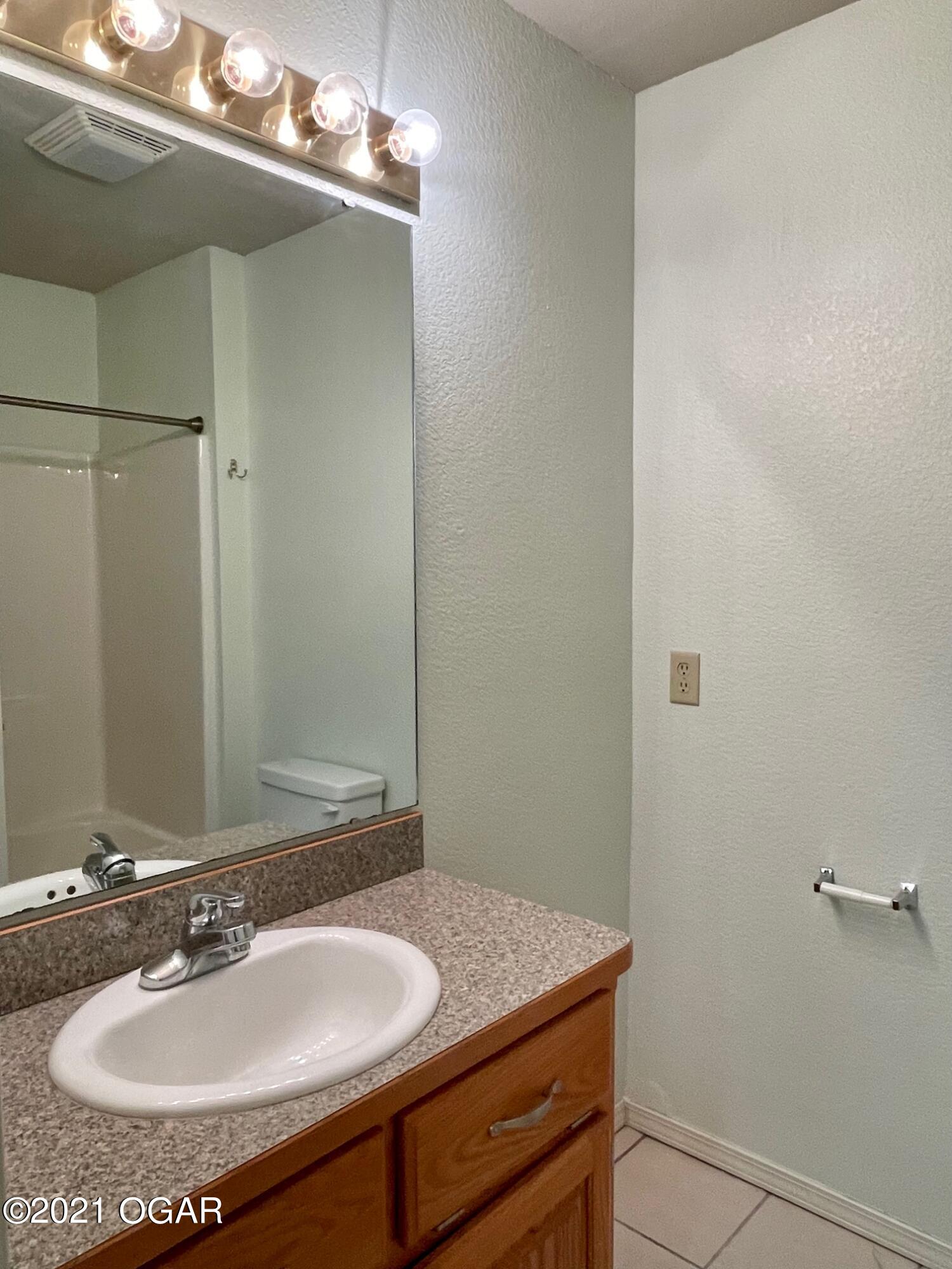 1201 South Gate Road Carl Junction, MO 64834 - Photo 12 of 16 Gallery Image 12