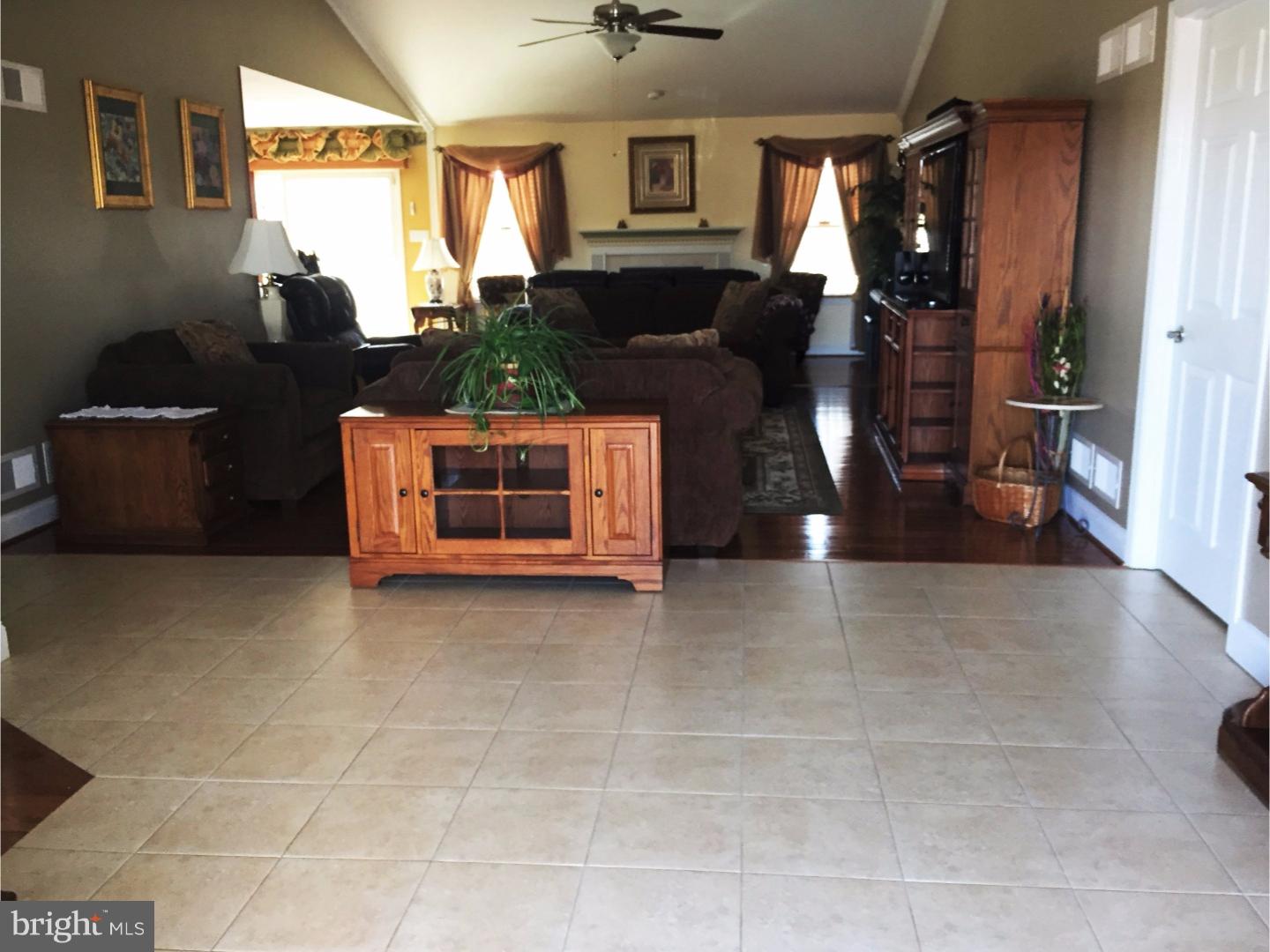 637 Ebersole Road Reading, PA 19605 - Photo 2 of 23 Gallery Image 2
