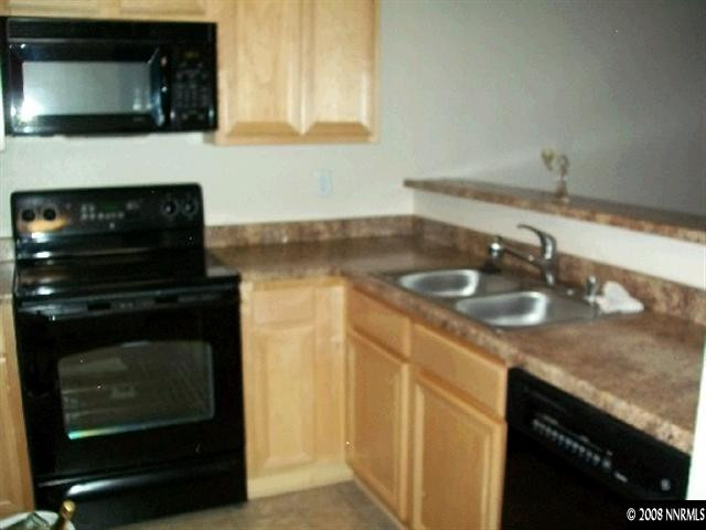 3230 Wedekind Road, Unit 53 Sparks, NV 89431 - Photo 4 of 9 Photo 4