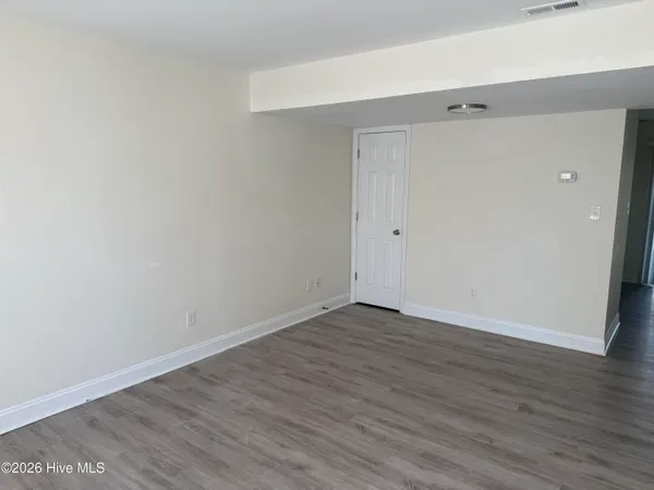 $1,150 | 3810 Symi Circle, Unit 1, Morehead City, NC 28557