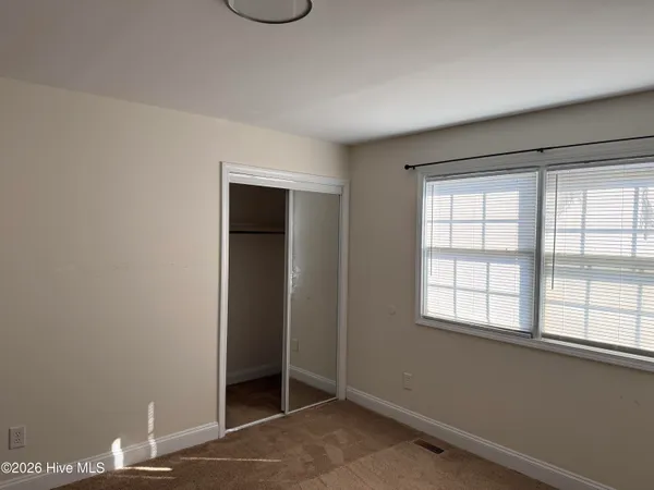 $1,150 | 3810 Symi Circle, Unit 1, Morehead City, NC 28557