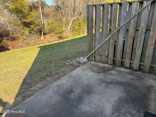 $1,150 | 3810 Symi Circle, Unit 1, Morehead City, NC 28557