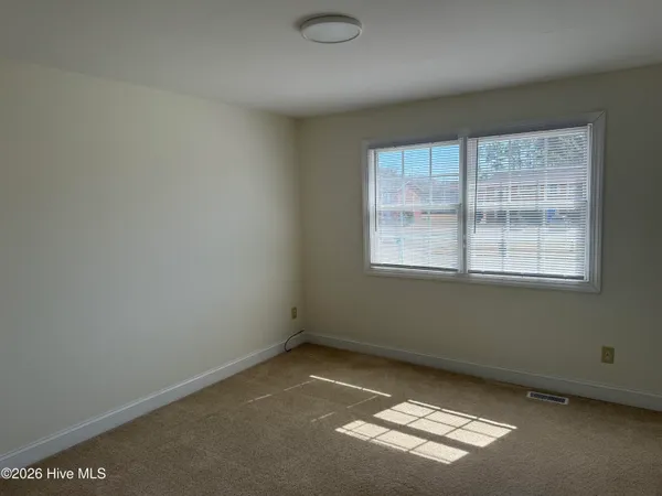 $1,150 | 3810 Symi Circle, Unit 1, Morehead City, NC 28557