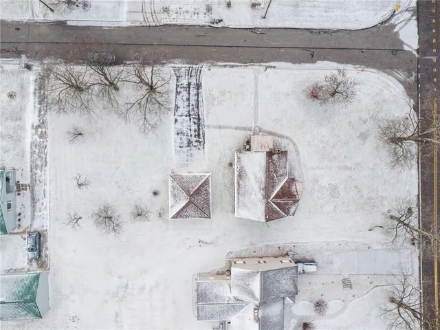 $269,900 | 113 Oak Manor Drive, Natrona Heights, PA 15065