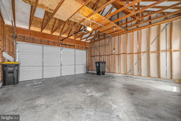 a view of a garage