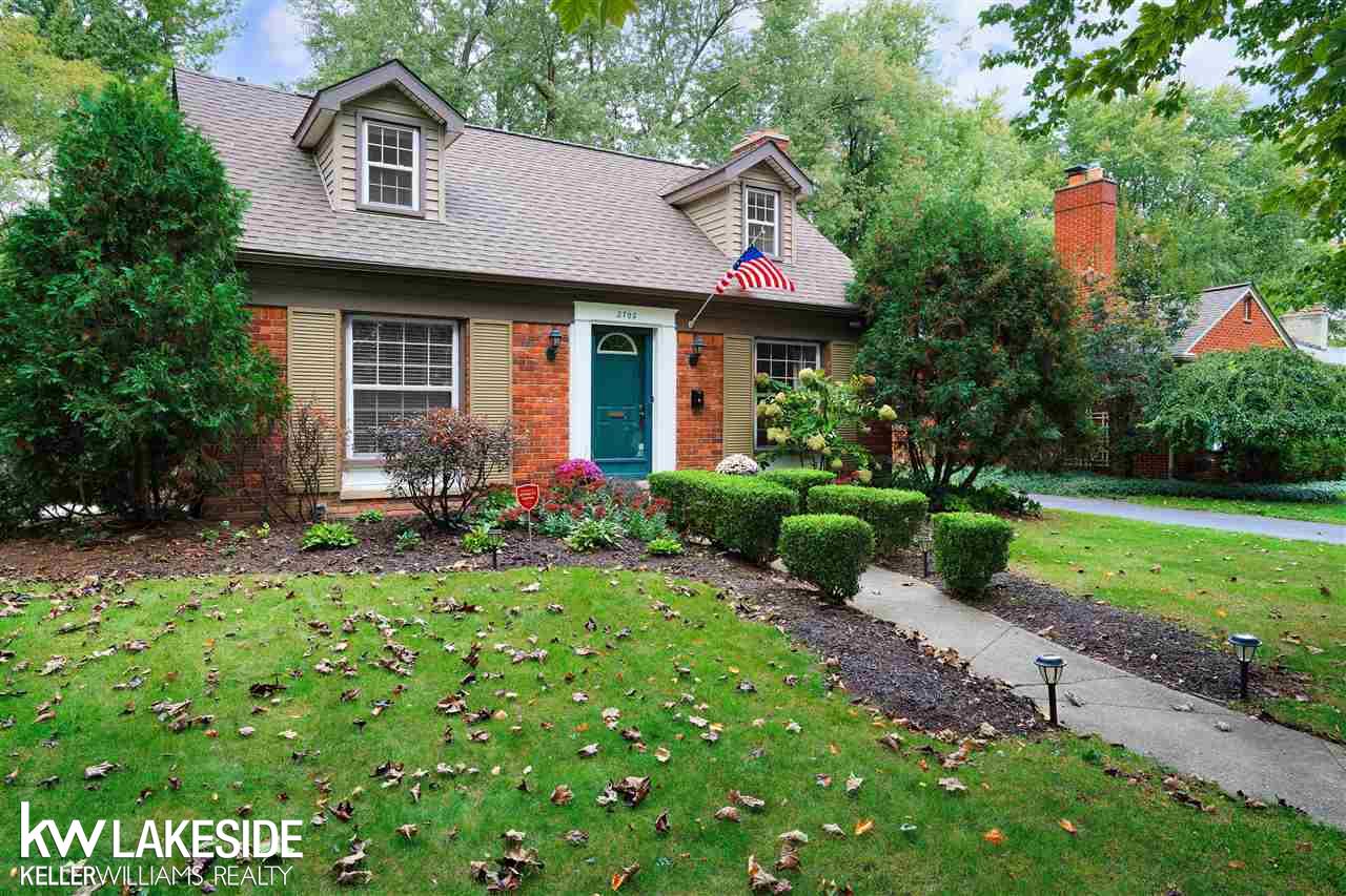 2702 Trafford Road Royal Oak, MI 48073 - Photo 37 of 38 50057928-36.JPG