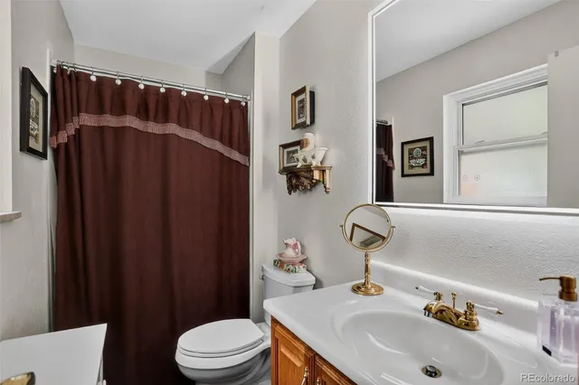 $575,000 | 6416 Zang Court, Arvada, CO 80004