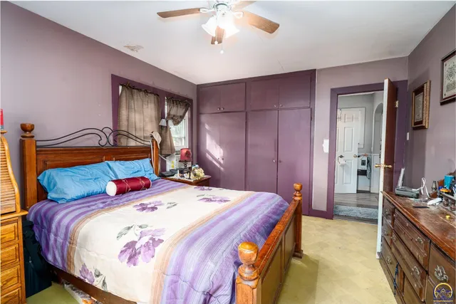 $329,500 | 7632 K-92 Highway, Ozawkie, KS 66070