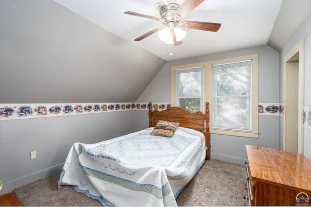 $329,500 | 7632 K-92 Highway, Ozawkie, KS 66070