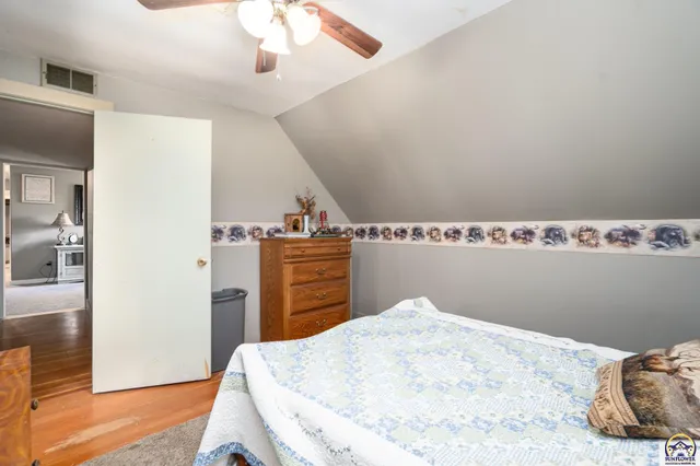 $329,500 | 7632 K-92 Highway, Ozawkie, KS 66070