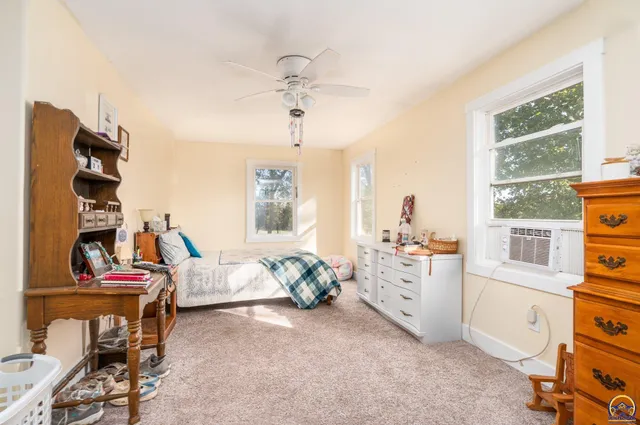 $329,500 | 7632 K-92 Highway, Ozawkie, KS 66070