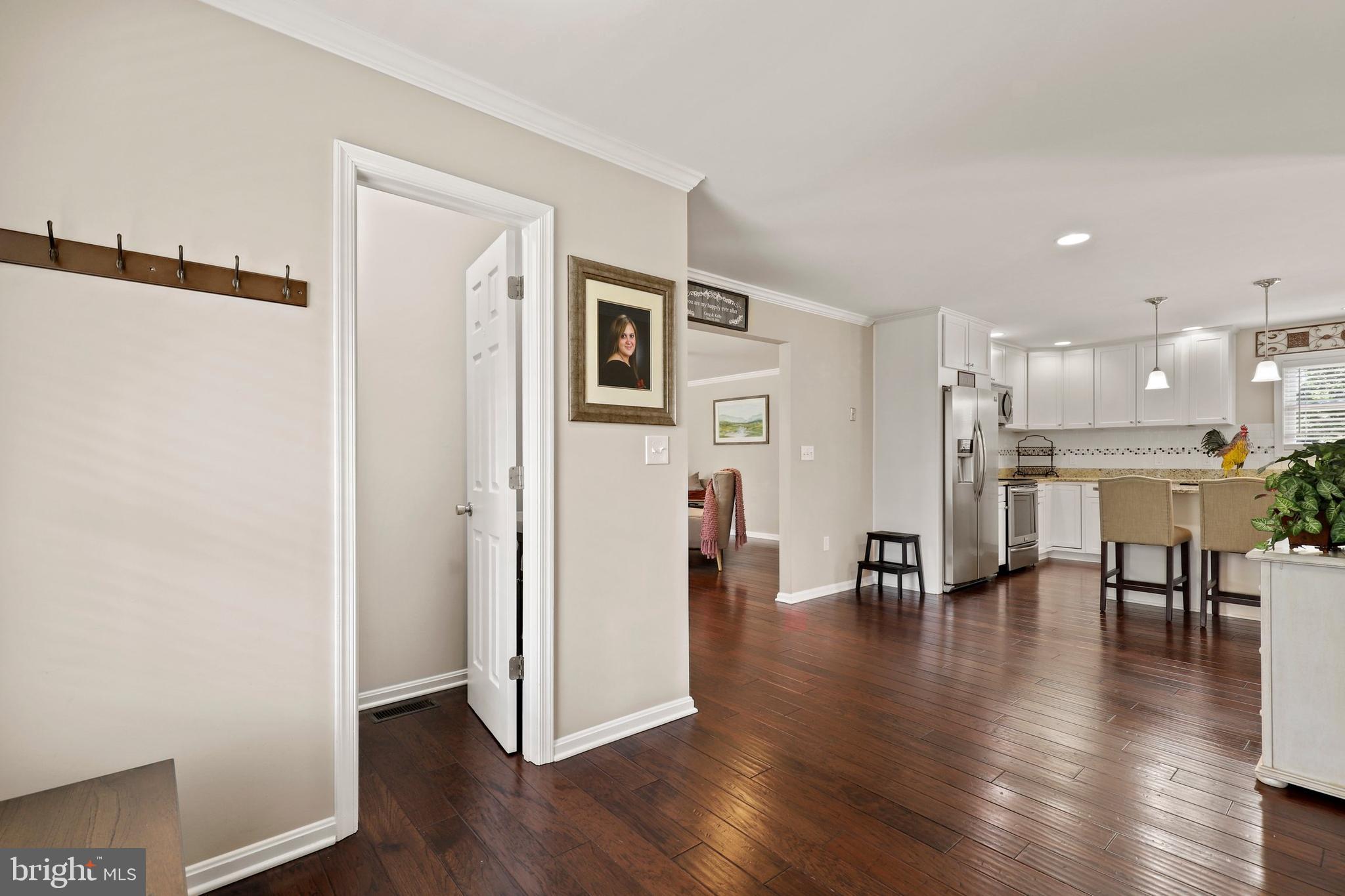 4107 Cadle Creek Road Edgewater, MD 21037 - Photo 8 of 56 Gallery Image 8