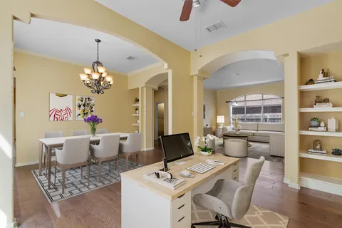 $400,000 | 6814 Thistle Hill Way, Austin, TX 78754